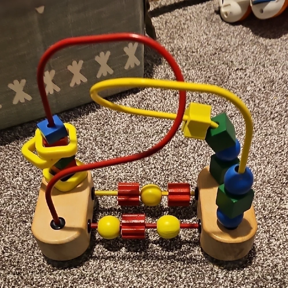 Melissa & Doug Learning Bead Maze Toy